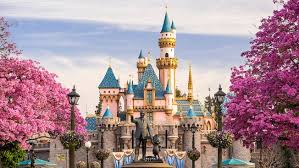 Disney Land Terbesar Di Dunia
